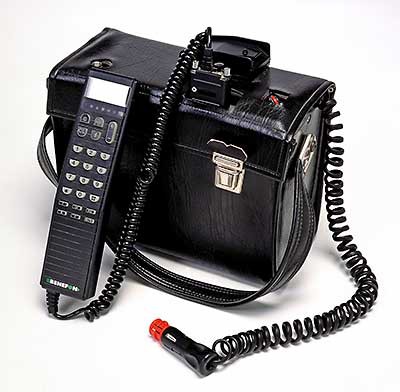 Ôn lại tuổi thơ và nhìn lại lịch sử Nokia: 34 chiếc điện thoại tốt nhất và tệ nhất - Ảnh 34.