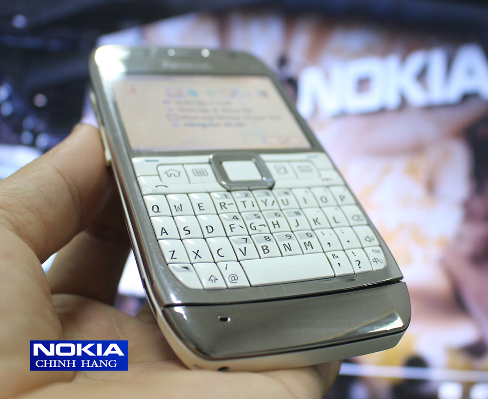Máy Nokia E71 