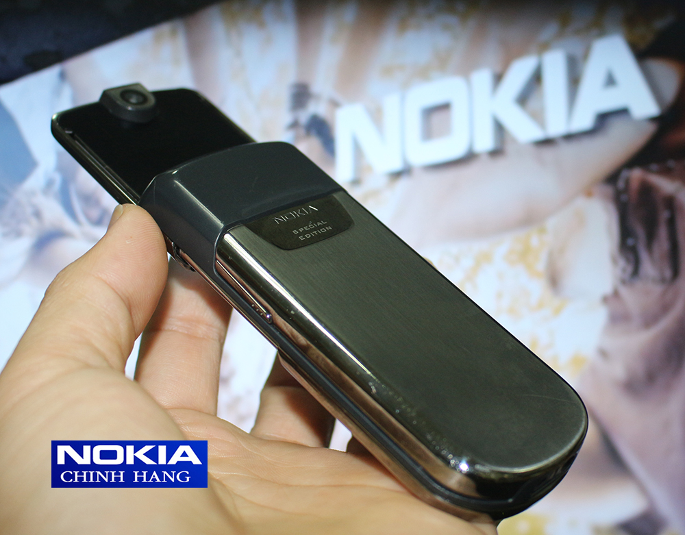 Nokia 8800 Anakin silver phiên bản Đức 
